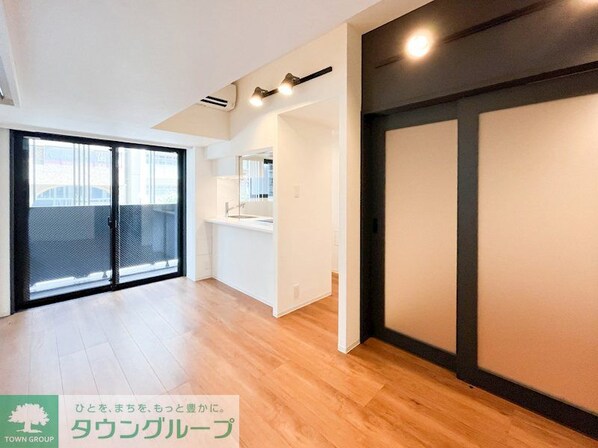 ZOOM信濃町の物件内観写真